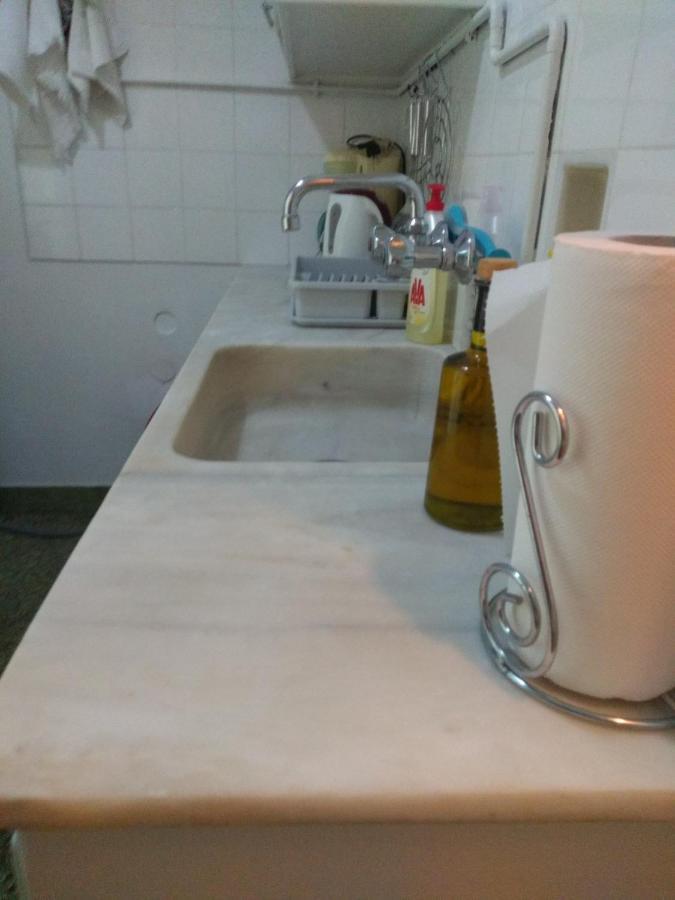 Medea Apartment Атина Екстериор снимка