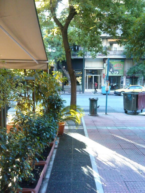 Medea Apartment Атина Екстериор снимка